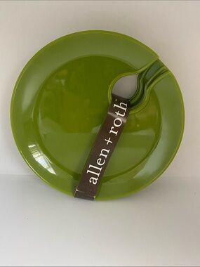 Allen+Roth olive green snack/ wine plate . Set of 4
